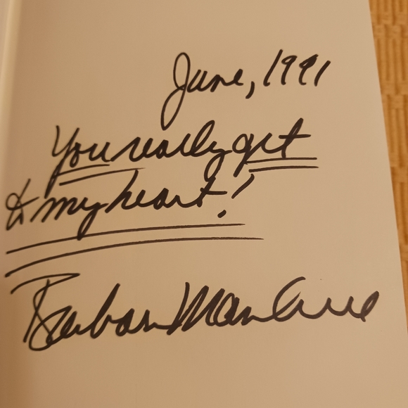 Barbara Mandrell Autographed Book - Picture 2 of 7